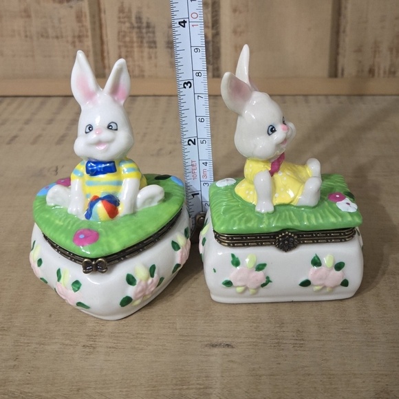 Bunny Hinged Trinket Boxes- Set of Two - Picture 2 of 16